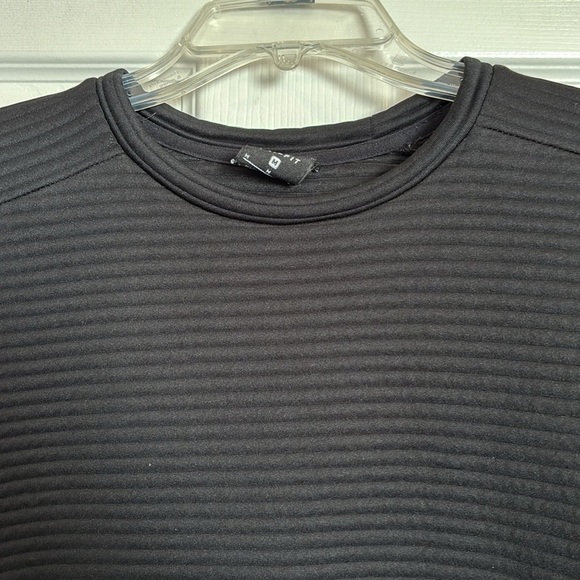 Nike Dri-Fit women’s black ribbed crew neck sweatshirt size medium - Picture 2 of 8